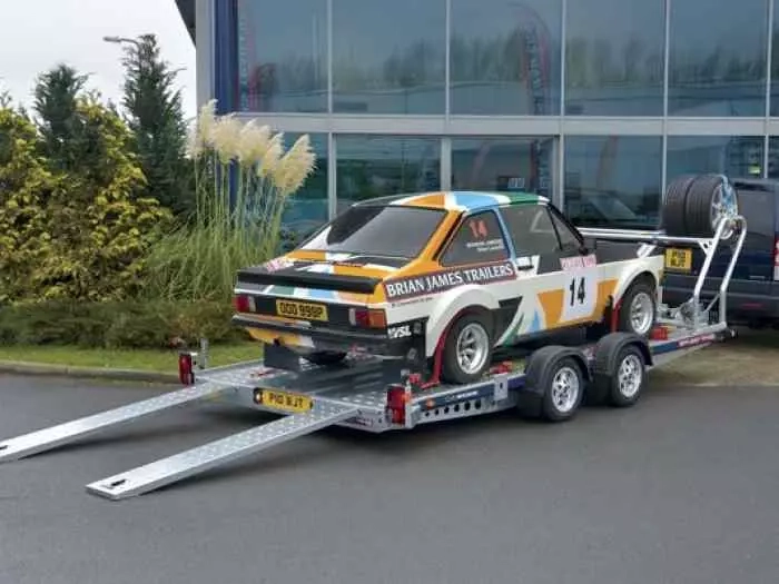 STOCK Remorque porte voiture Brian James C4